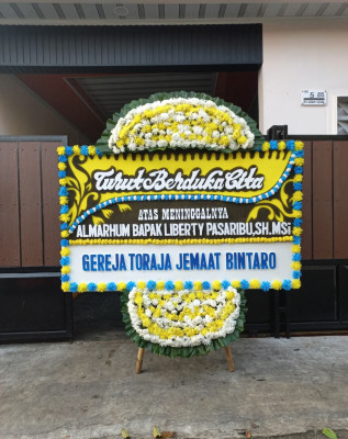 Papan Bunga Duka di Bumu Ayu